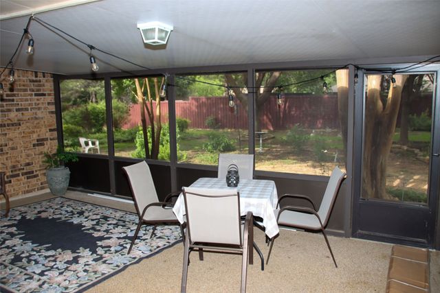 5240 Kiwanis Road, Dallas, TX 75236