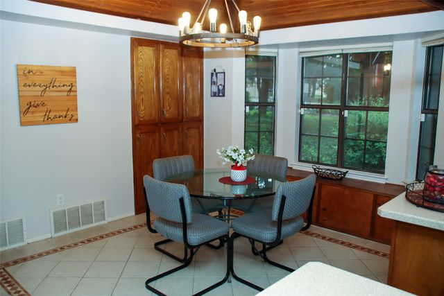 5240 Kiwanis Road, Dallas, TX 75236