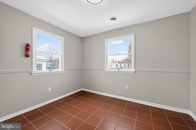 9 MAISE AVE, Linwood, PA 19061