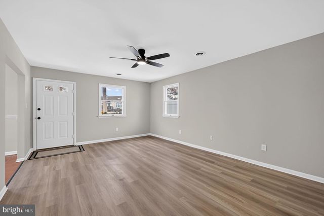 9 MAISE AVE, Linwood, PA 19061