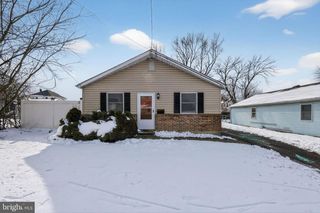 9 MAISE AVE, Linwood, PA 19061