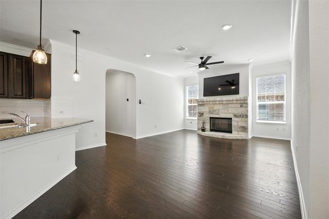 512 Lady Swiss LN 60, Hutto, TX 78634