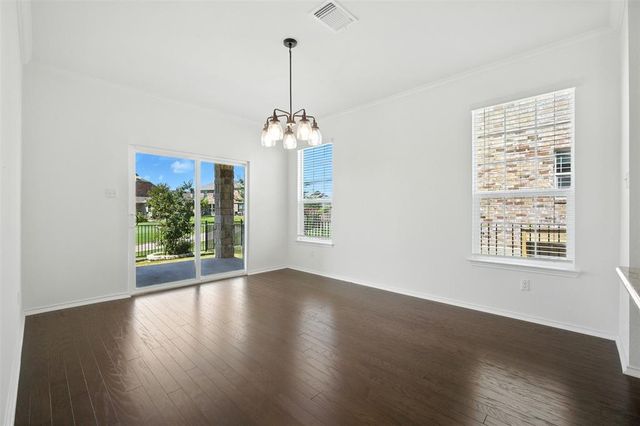 512 Lady Swiss LN 60, Hutto, TX 78634