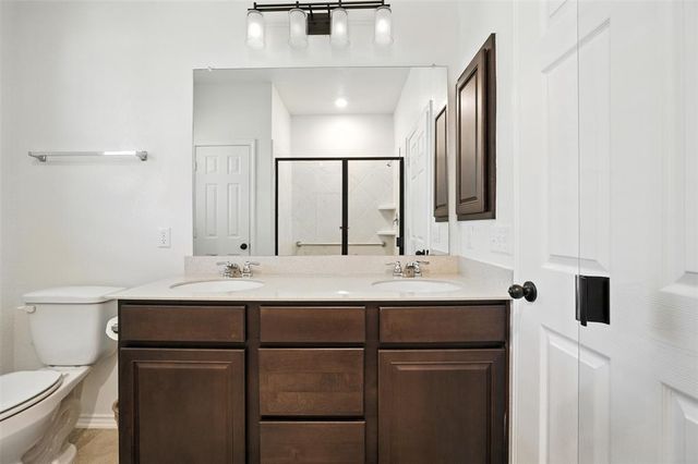 512 Lady Swiss LN 60, Hutto, TX 78634