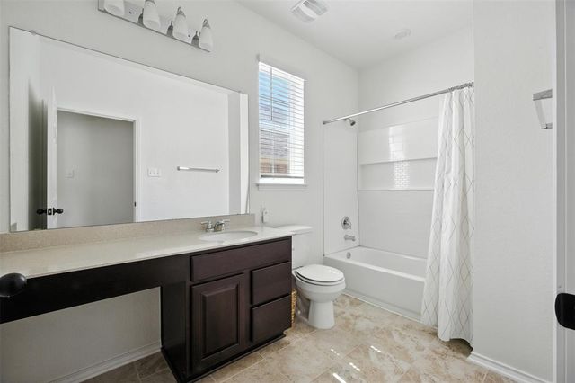 512 Lady Swiss LN 60, Hutto, TX 78634