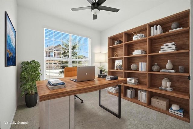 512 Lady Swiss LN 60, Hutto, TX 78634