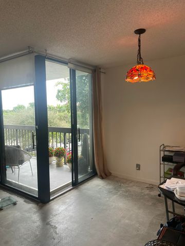 955 Egret Circle 411, Delray Beach, FL 33444