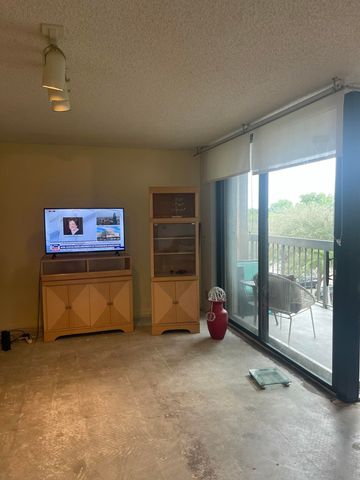 955 Egret Circle 411, Delray Beach, FL 33444