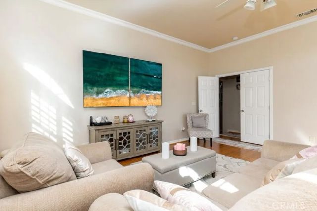 680 W Byron Court, Upland, CA 91784