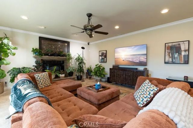 680 W Byron Court, Upland, CA 91784