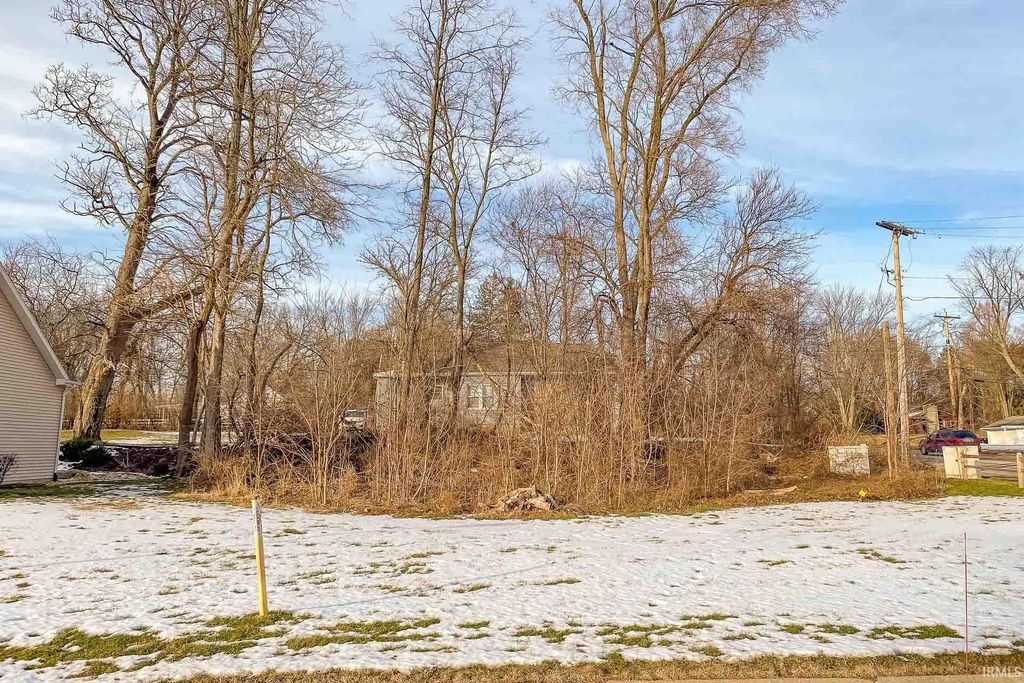 18015 Stoneridge Drive, South Bend, IN 46637