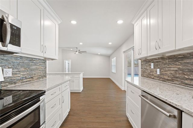 14114 BARDSDALE LANE, Tampa, FL 33625