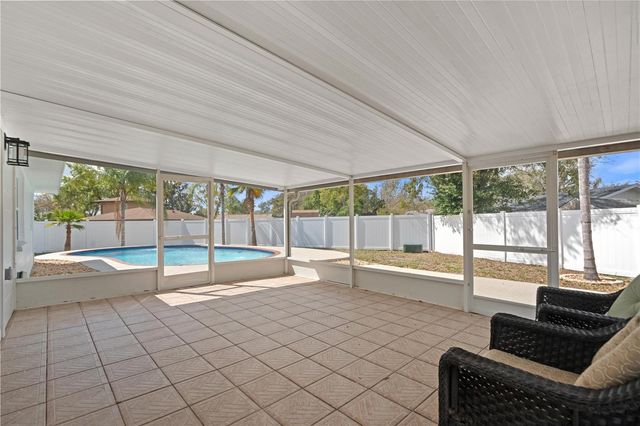 14114 BARDSDALE LANE, Tampa, FL 33625