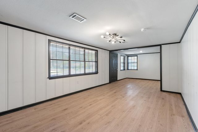 1951 Torreyson St., Conway, AR 72034