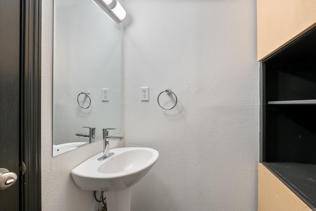 1951 Torreyson St., Conway, AR 72034