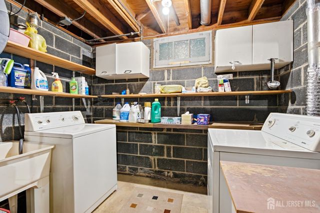 34 Marcia Street, Sayreville, NJ 08859
