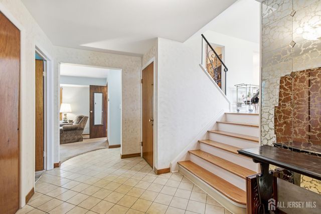 34 Marcia Street, Sayreville, NJ 08859
