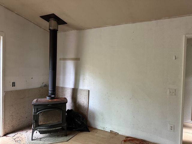 142 Fish Canyon Road, Benbow, CA 95542