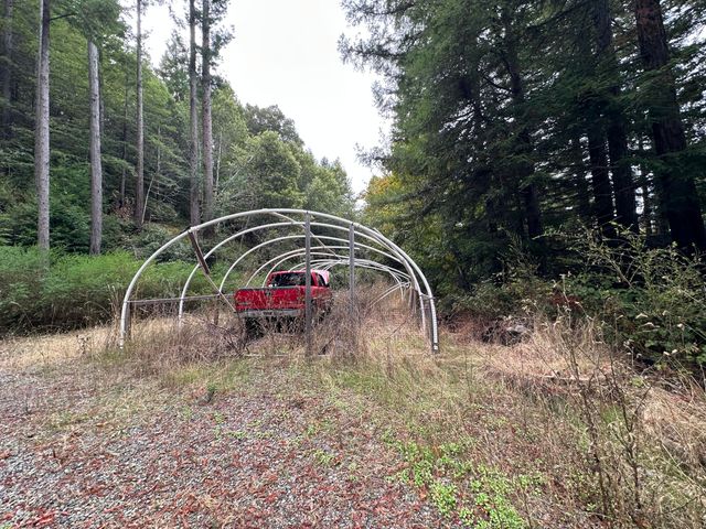 142 Fish Canyon Road, Benbow, CA 95542