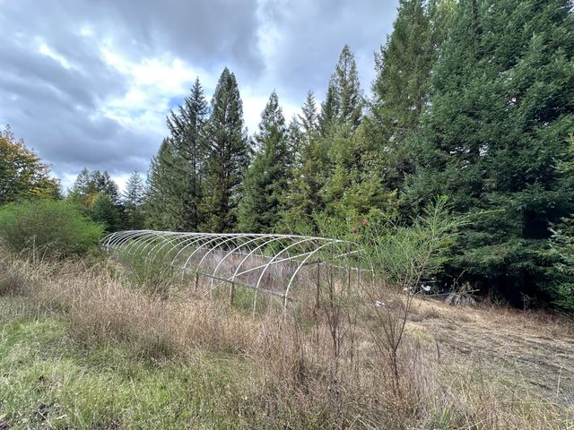 142 Fish Canyon Road, Benbow, CA 95542