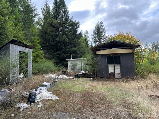 142 Fish Canyon Road, Benbow, CA 95542