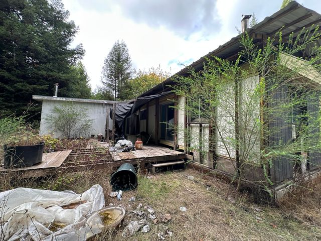 142 Fish Canyon Road, Benbow, CA 95542