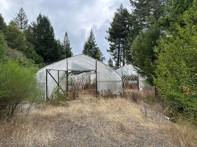 142 Fish Canyon Road, Benbow, CA 95542