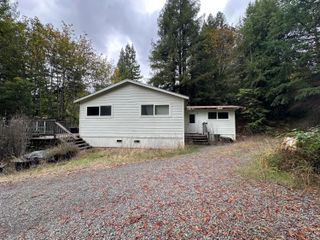 142 Fish Canyon Road, Benbow, CA 95542