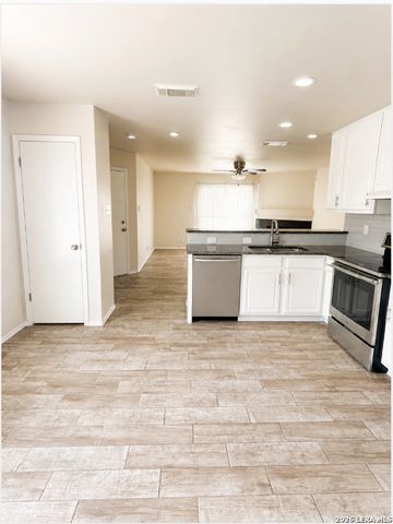 13038 OCEAN GLADE, San Antonio, TX 78249