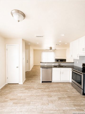 13038 OCEAN GLADE, San Antonio, TX 78249
