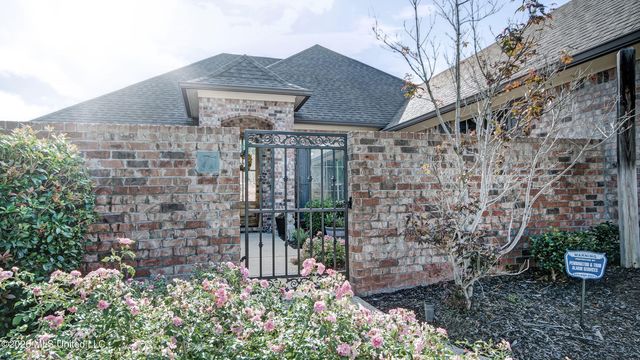 71 Enclave Circle, Ridgeland, MS 39157