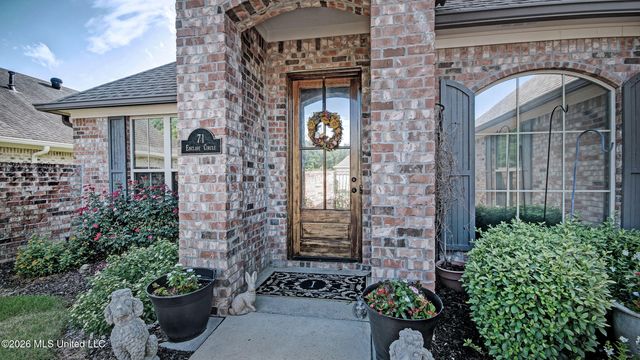 71 Enclave Circle, Ridgeland, MS 39157