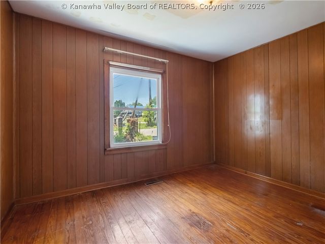 161 Kilgore Street, Culloden, WV 25510