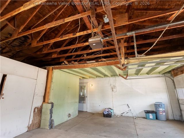 161 Kilgore Street, Culloden, WV 25510