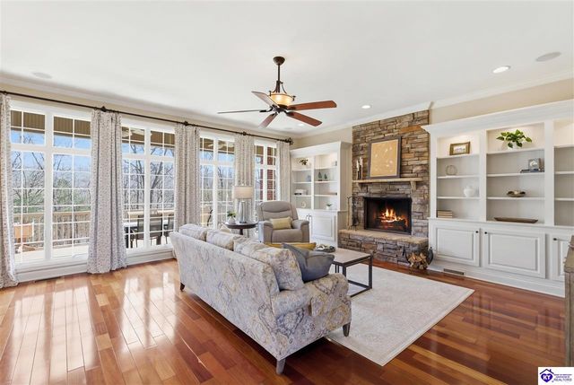 380 Turkey Foot Court, Elizabethtown, KY 42701