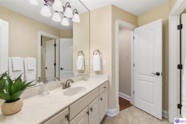 380 Turkey Foot Court, Elizabethtown, KY 42701