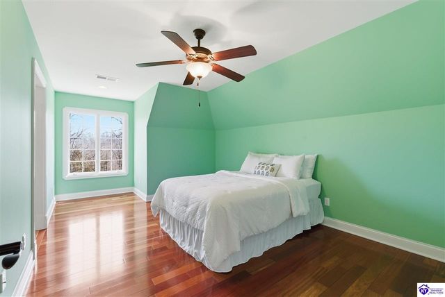 380 Turkey Foot Court, Elizabethtown, KY 42701