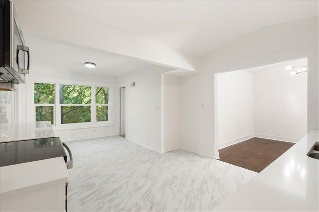 7516 Olive Street, Kansas City, MO 64132