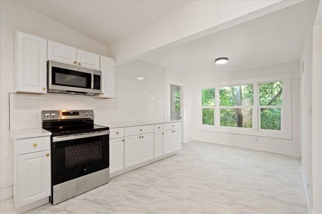 7516 Olive Street, Kansas City, MO 64132