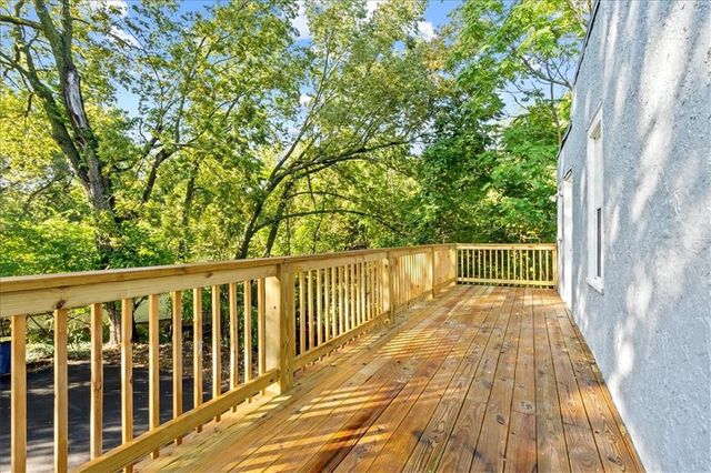 7516 Olive Street, Kansas City, MO 64132