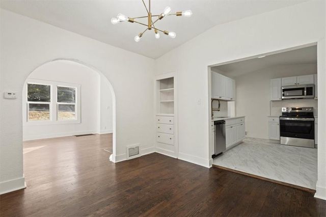 7516 Olive Street, Kansas City, MO 64132