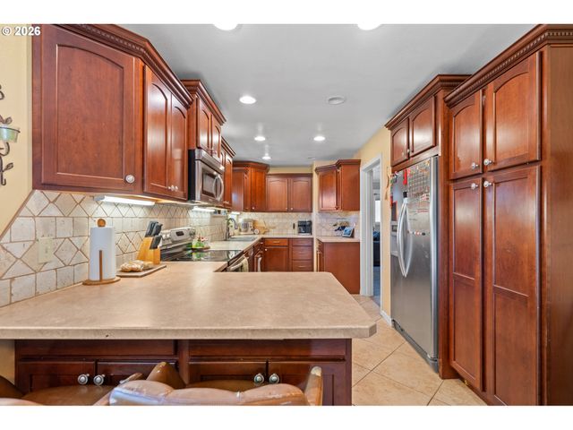 610 Nw 3RD St, Pendleton, OR 97801