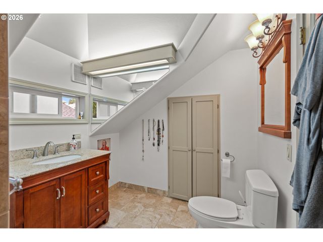 610 Nw 3RD St, Pendleton, OR 97801