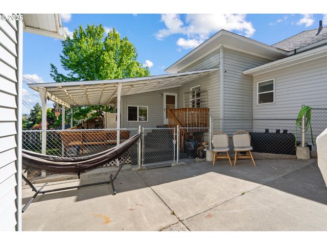 610 Nw 3RD St, Pendleton, OR 97801