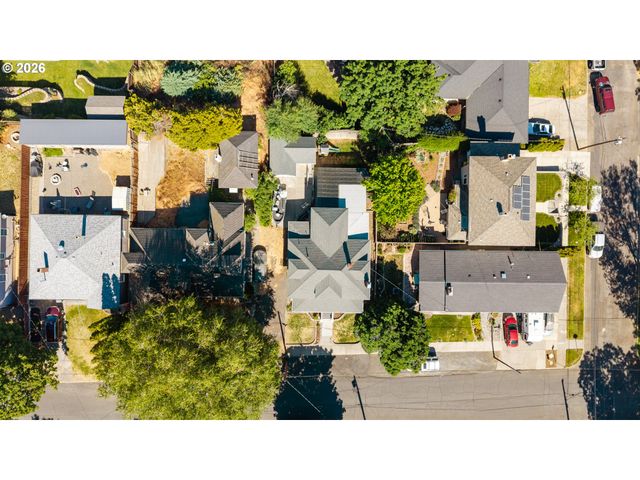 610 Nw 3RD St, Pendleton, OR 97801