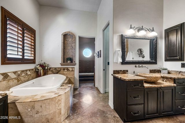 3034 E PORTOLA VALLEY Drive, Gilbert, AZ 85297