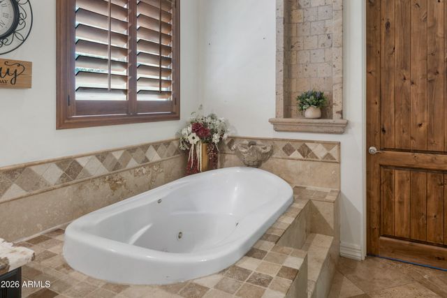 3034 E PORTOLA VALLEY Drive, Gilbert, AZ 85297
