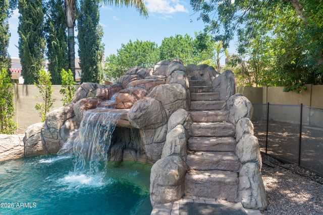3034 E PORTOLA VALLEY Drive, Gilbert, AZ 85297