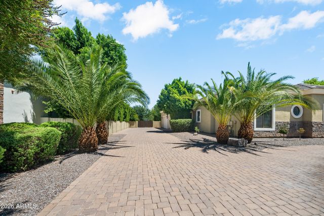 3034 E PORTOLA VALLEY Drive, Gilbert, AZ 85297