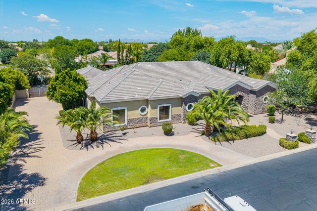3034 E PORTOLA VALLEY Drive, Gilbert, AZ 85297